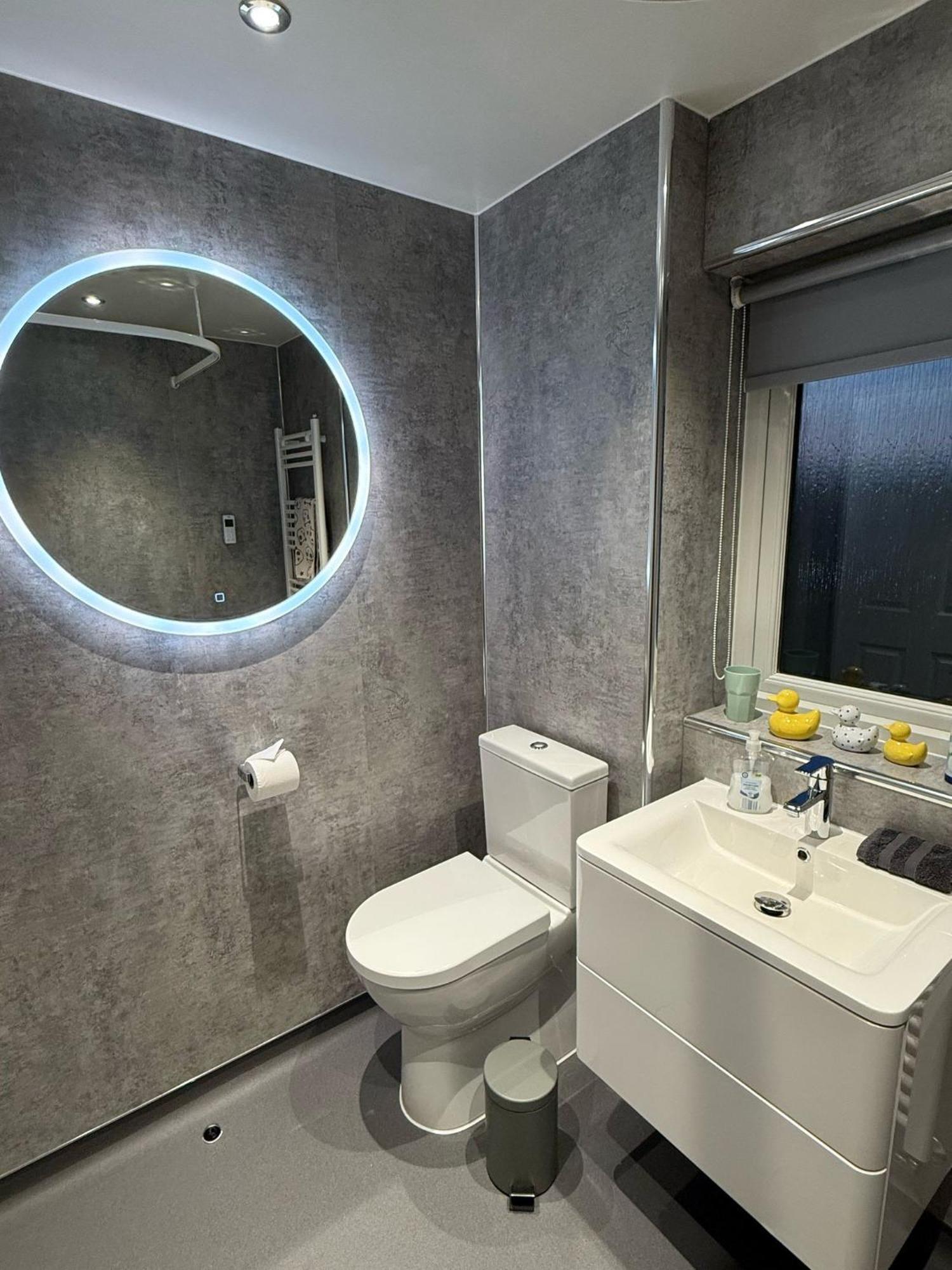 Single Room With Beautiful Garden إدنبرة المظهر الخارجي الصورة